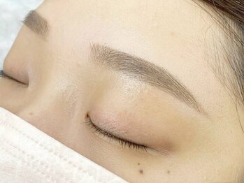 ミントラッシュ 新宿東南口店の写真/【何度でもOK】《美眉アイブロウWAX1回¥4900》眉毛を整えるだけで一気に垢抜け眉美人★朝のメイクも楽々♪