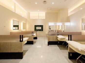 ダイヤモンドアイズ グランツリー武蔵小杉店(DIAMOND EYES)