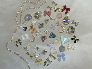 バイオ ナゴヤ(Bio nagoya)の写真/【誰とも被らないオリジナルネイル】豊富なカラー&パーツで組み合わせ無限大◆持ち込み&お任せも大歓迎◎