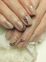 コーラル(CORAL)/選べるシンプルアート￥6240