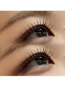 ムーンラッシュ(moon lash)の写真/モチが違う！オーガニックトリートメント2回つけで、いつでも自信のある目元へ