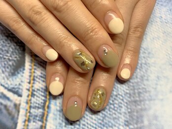 ア ネイル(A nail)/