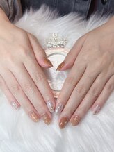 ヘブン ネイル 鶯谷(HEAVEN Nail)/上品で優しいデザイン