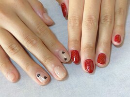 アシンメトリー　ハートネイル