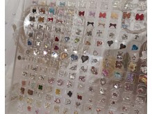 ミネア(Minea)の雰囲気（パーツ・シールの種類も300種類以上あります＊）