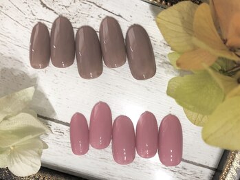 アトリエ グリッター(atelier glitter)の写真/【美爪に見えるこだわりのフォルム形成】爪の形から整える丁寧なケアと洗練されたデザインで美しい指先に*