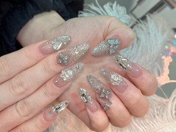 グロー ネイル(Glow Nail)/
