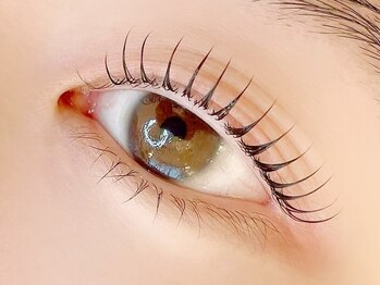 ベルエ 福島店(Belle)の写真/似合わせ施術ならBelleにお任せ♪まつげパーマ/パリジェンヌ(立ち上げ)/束感など似合うまつげをご提案★