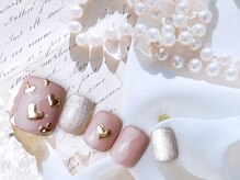 ネイルサロン&スクール ジーナ(GINA)/大人ガーリーなハートネイル