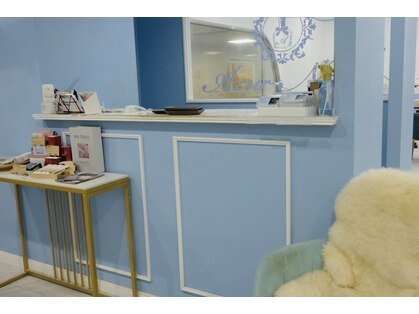 アジュールネイル 大阪駅前第一ビル店(AzurNail)の写真