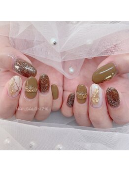 ナナイチゼロ(710)/ブラウン秋ネイル♪