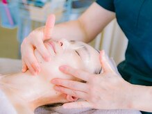 ソピアー(SOPIAH)/リンパ美顔マッサージ