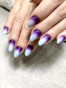 ラキネイル(LAKI Nail)/グラデーションネイル