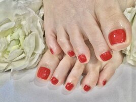 ☆女優カラーの鮮やか赤フット☆