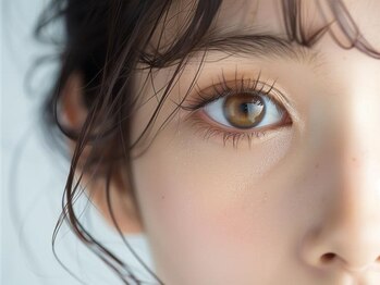 ブルズアイの写真/◆話題のアンドヘルシー◆圧倒的な立ち上がり＆持続力!!根元から立ち上げるので、瞳のハイライト効果抜群♪