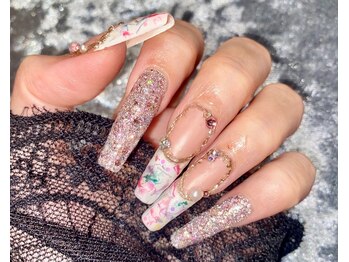 マンマ ディ ビビ ネイル(mamma di vivi nail)の写真/当日デザイン持ち込みOK★300色以上・調合可でカラーは無限大♪シンプル～個性派ネイル迄お任せください♪