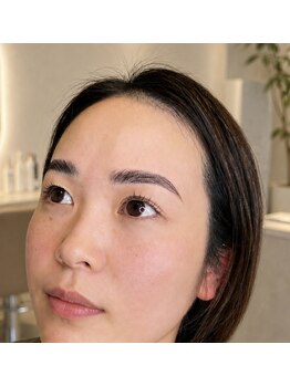 チェリッシュ アンド ジェニ(CHERISH&JENNI)の写真/初めてでも安心!ブロウリフト/WAXで垢抜け眉へ!第一印象は眉毛で80%決まる◎