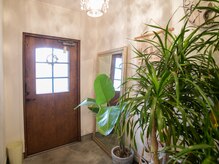 マニペディ(mani-pedi)/内観