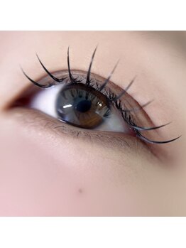 ミヨン(miyong)/マツエク　束感仕上げ