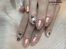 ラッキーネイル(LUCKY NAIL)/