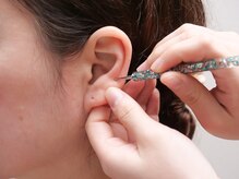 ラファエルアズ(Raphael As)の雰囲気（耳ツボジュエリーもやってます♪）