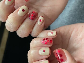 ネイル専門シェアサロンFemme