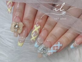 チェック×フレンチネイル