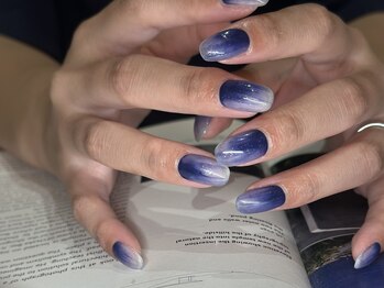 アース コアフュールボーテ 高岡店(EARTH coiffure beaute)/根元濃いめブルー