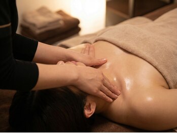 シェロ香里園(cerro)/施術中