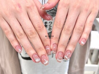 ルレーブ(LE REVE)/チークマグネットフレンチネイル