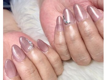 マンマ ディ ビビ ネイル(mamma di vivi nail)の写真/歴10年以上のスタッフが施術★高技術×持ちの良さ×コスパ◎美しい指先をプチプラで叶えます☆彡