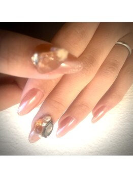 シャイニング ジェイ(Shining J)/ビジューネイル