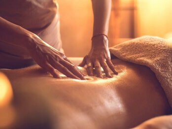 天使の艶肌 武蔵小杉店の写真/寒暖差による重だるさ・疲れに◎オイル×ドライマッサージの独自技術!!リラク&もみほぐしで極上の癒しを♪