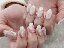 プライズアイリス アイラッシュ 池袋東口店(prize Iris eyelash)/ホワイトニュアンスネイル