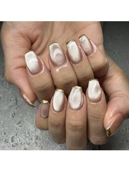 シャナレブレ(Xanaleble)/マグ×先端ミラーで大人ネイル