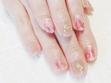 ブレスネイル(brace Nail)/赤のニュアンスネイル