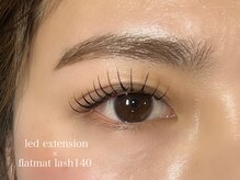 サロン ド エクラ(salon de eclat)/フラットラッシュ　140本/束感