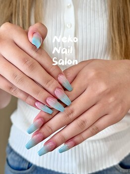 ネコ(Neko)/グラデーション 水色