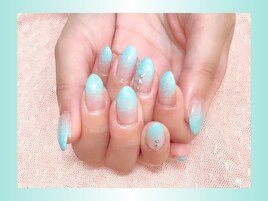 グラデーションネイル