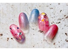 ネイルクローネ(nail crone)/ホログラム埋め込みネイル