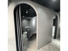 ノワール(NOIR)の雰囲気（周りを気にせず施術可能。※他のお客様の会話が聞こえる場合あり）
