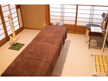 ほんだ整体院の雰囲気（古民家の1室をリノベーションし、落ち着いた雰囲気です。）
