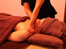 エステティックサロン オン(on)の雰囲気（肩・首の蓄積したコリを徹底的にほぐし全身疲労の軽減を）