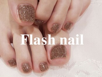 flash nail