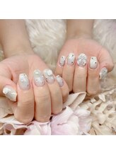 アイカ(Aika)/まだまだ人気ワンホンネイル