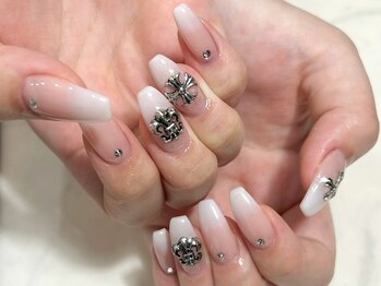 テラス(TERRACE)/クロムハーツネイル