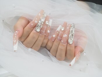 アモーレ(amore)/埋め尽くしネイル13420円～