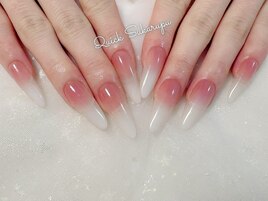 シンプルグラデーションネイル