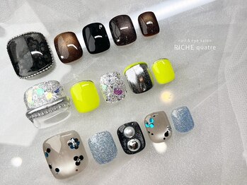 リッシュ キャトル 久屋大通店(RICHE quatre)の写真/初夏フットネイル！激かわサンダルとのコーデ確定♪【フット☆アート2本付¥6900】ミラーネイルも定額で♪