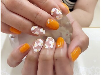 プルミエ ネイル(Premier Nail)/手描きフラワー＆シアーオレンジ